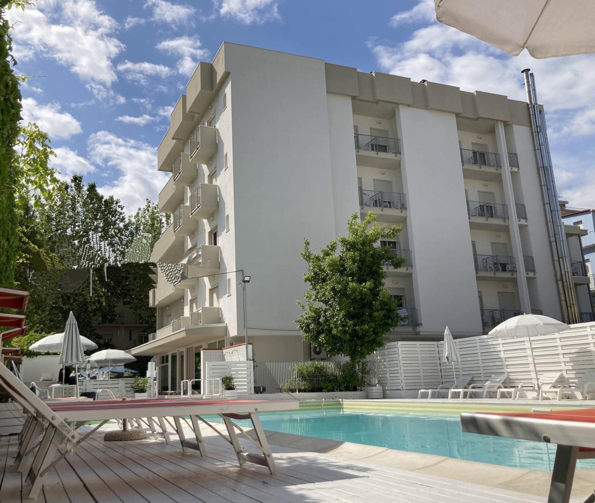 Hotel Villa Del Parco Rimini Exterior foto